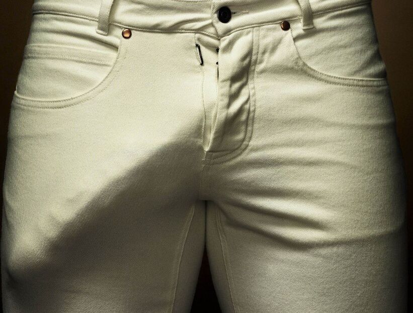 padidintas penis kelnėse