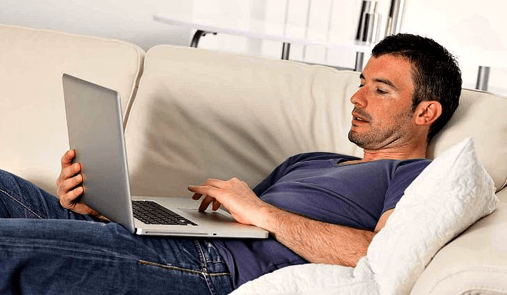 vyras ieško informacijos apie varpos didinimą soda